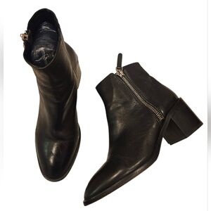 Alias Mae REVOLVE Black Leather Ankle Shoes Boots Booties Sz.8